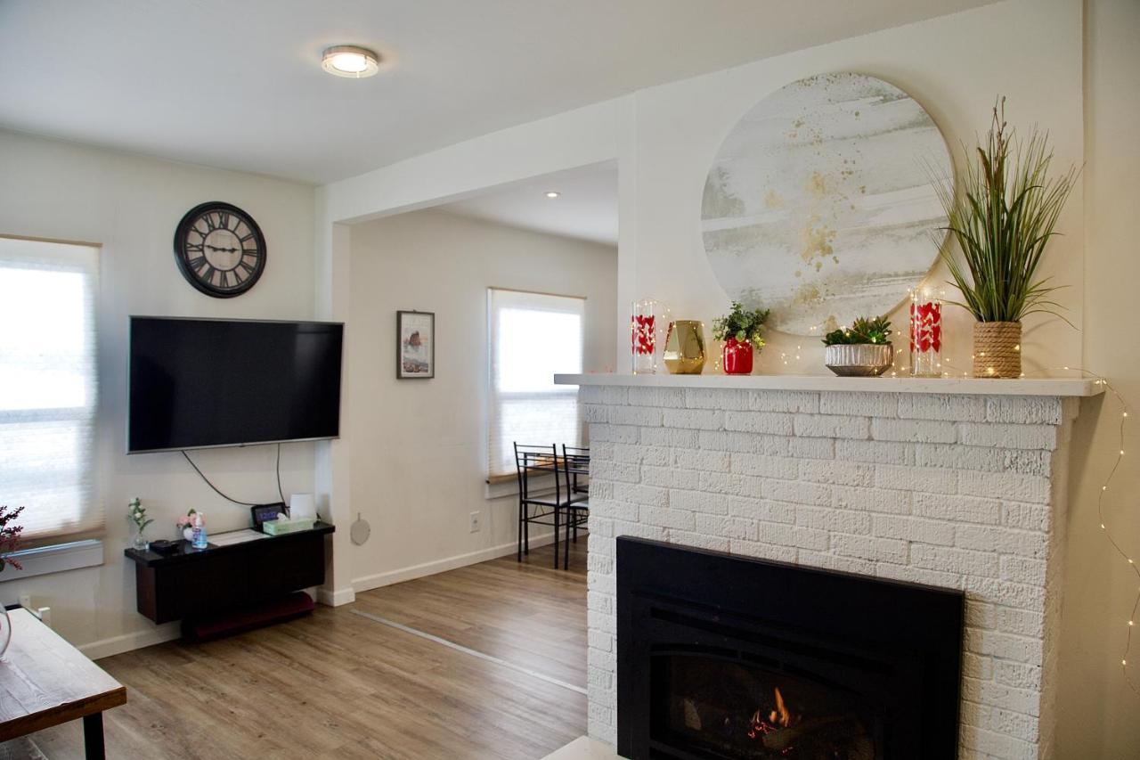 Cozy Home Conveniently Located With King Bed Tacoma Exterior foto