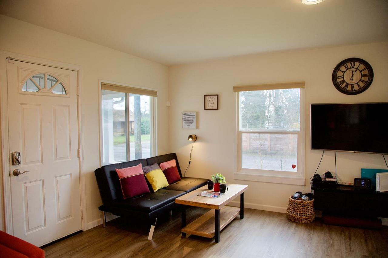 Cozy Home Conveniently Located With King Bed Tacoma Exterior foto